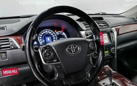 Toyota Camry, 2013 год, 1 650 000 рублей, 12 фотография