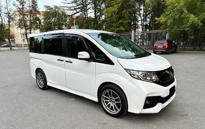 Honda Stepwgn IV, 2017 год, 1 580 000 рублей, 1 фотография