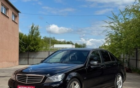 Mercedes-Benz C-Класс, 2012 год, 1 890 000 рублей, 1 фотография