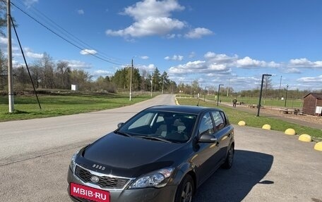 KIA cee'd I рестайлинг, 2011 год, 640 000 рублей, 2 фотография