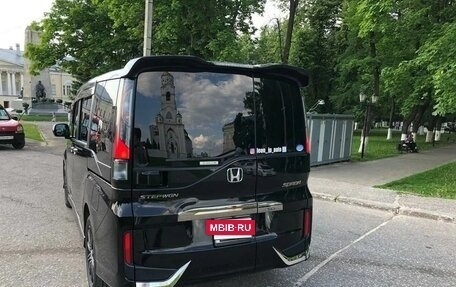 Honda Stepwgn IV, 2016 год, 1 590 000 рублей, 6 фотография