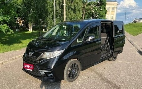 Honda Stepwgn IV, 2016 год, 1 590 000 рублей, 3 фотография
