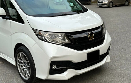 Honda Stepwgn IV, 2017 год, 1 580 000 рублей, 7 фотография