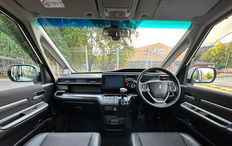 Honda Stepwgn IV, 2017 год, 1 580 000 рублей, 17 фотография
