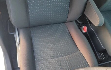 Toyota Roomy I, 2022 год, 1 130 000 рублей, 9 фотография