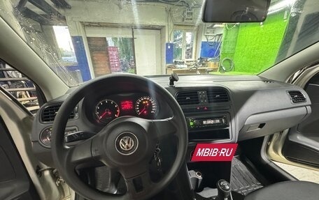 Volkswagen Polo VI (EU Market), 2013 год, 250 000 рублей, 7 фотография
