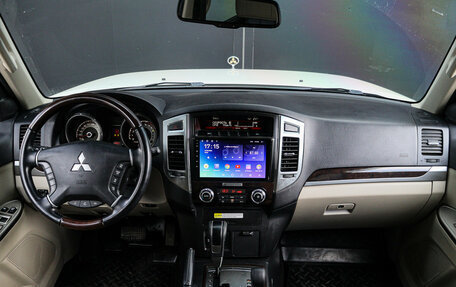 Mitsubishi Pajero IV, 2020 год, 4 120 000 рублей, 12 фотография