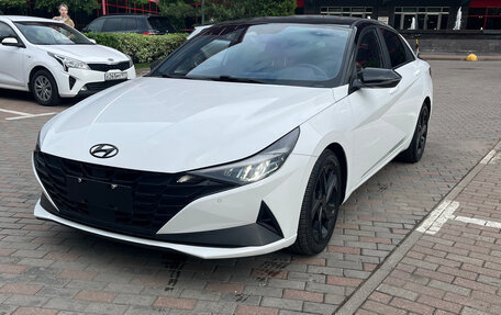 Hyundai Elantra, 2023 год, 1 799 021 рублей, 1 фотография
