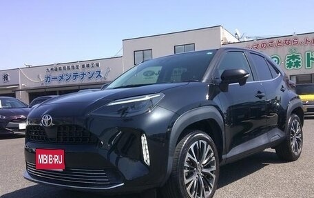 Toyota Yaris Cross, 2022 год, 1 250 000 рублей, 1 фотография