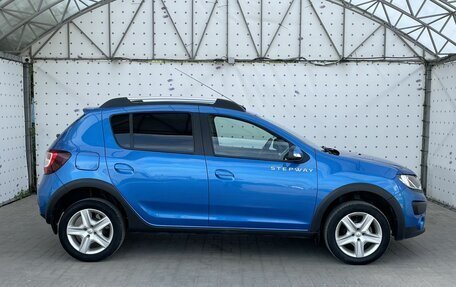 Renault Sandero II рестайлинг, 2017 год, 985 000 рублей, 4 фотография