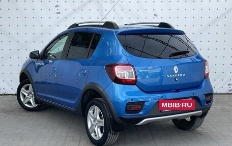 Renault Sandero II рестайлинг, 2017 год, 985 000 рублей, 7 фотография
