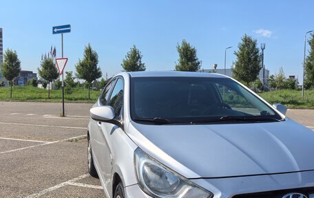 Hyundai Solaris II рестайлинг, 2012 год, 820 000 рублей, 9 фотография