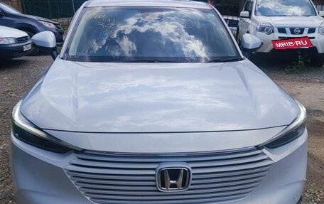 Honda Vezel, 2021 год, 2 280 000 рублей, 2 фотография