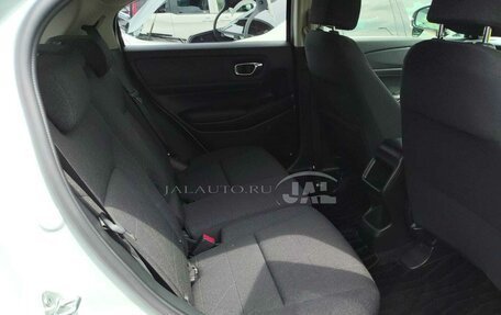Honda Vezel, 2021 год, 2 280 000 рублей, 21 фотография