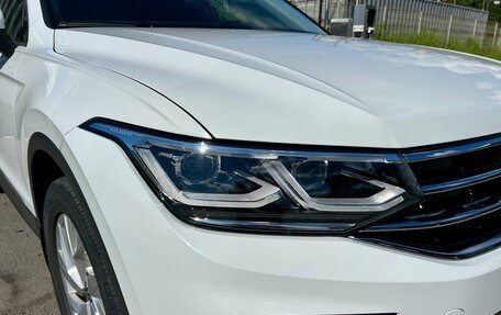 Volkswagen Tiguan II, 2021 год, 3 750 000 рублей, 5 фотография