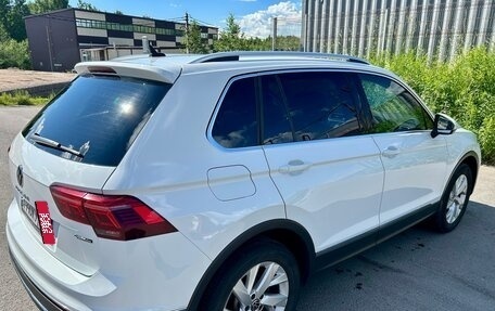 Volkswagen Tiguan II, 2021 год, 3 750 000 рублей, 22 фотография