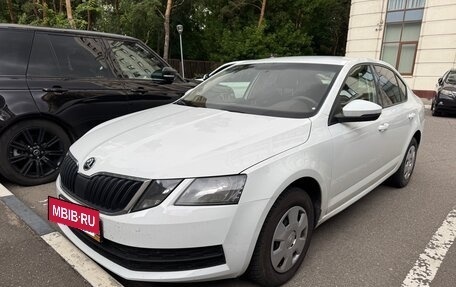 Skoda Octavia, 2018 год, 1 400 000 рублей, 3 фотография
