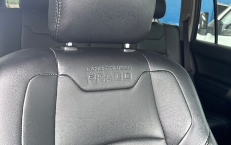 Toyota Land Cruiser Prado 150 рестайлинг 2, 2018 год, 5 200 000 рублей, 14 фотография
