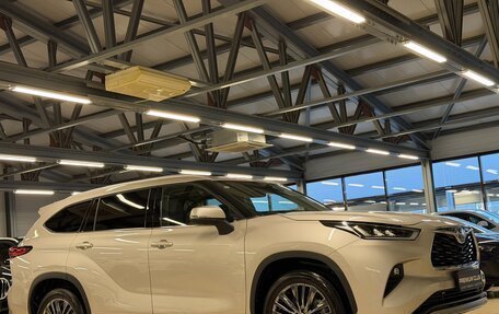 Toyota Highlander, 2026 год, 5 399 000 рублей, 2 фотография