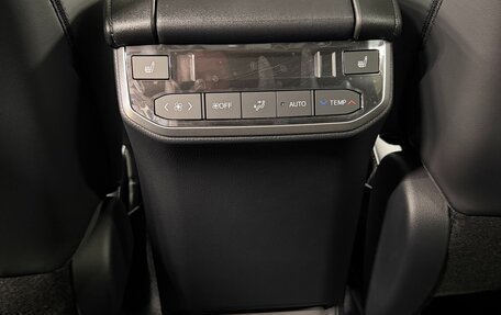 Toyota Highlander, 2026 год, 5 399 000 рублей, 33 фотография