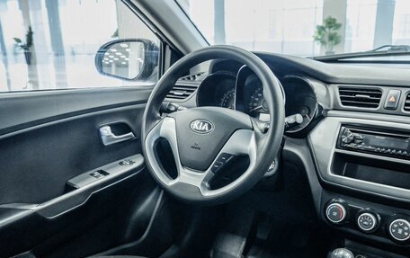 KIA Rio III рестайлинг, 2016 год, 621 000 рублей, 10 фотография