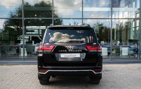 Toyota Land Cruiser, 2021 год, 8 900 000 рублей, 4 фотография