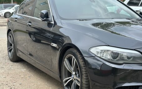 BMW 5 серия, 2011 год, 1 800 000 рублей, 2 фотография