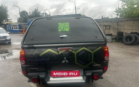 Mitsubishi L200 IV рестайлинг, 2014 год, 1 800 000 рублей, 5 фотография