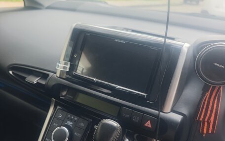 Toyota Wish II, 2016 год, 1 520 000 рублей, 5 фотография