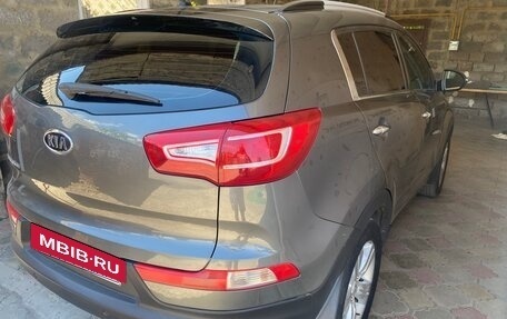 KIA Sportage III, 2010 год, 990 000 рублей, 3 фотография