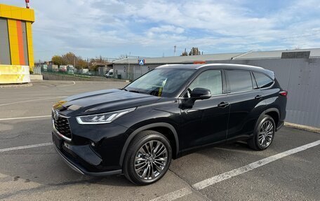 Toyota Highlander, 2026 год, 5 045 000 рублей, 2 фотография