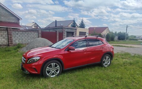 Mercedes-Benz GLA, 2016 год, 1 700 000 рублей, 3 фотография