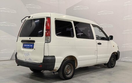Toyota Town Ace III, 2002 год, 355 000 рублей, 5 фотография