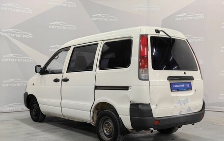 Toyota Town Ace III, 2002 год, 355 000 рублей, 8 фотография