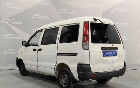 Toyota Town Ace III, 2002 год, 355 000 рублей, 9 фотография