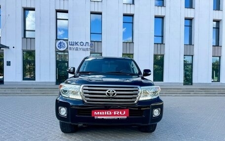 Toyota Land Cruiser 200, 2012 год, 3 389 000 рублей, 2 фотография