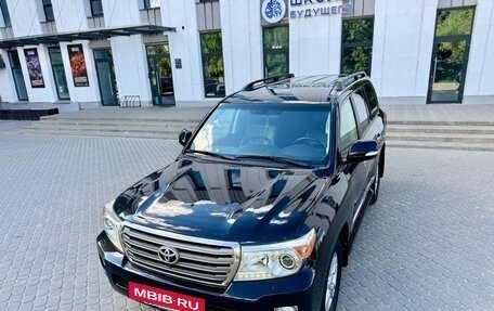 Toyota Land Cruiser 200, 2012 год, 3 389 000 рублей, 5 фотография