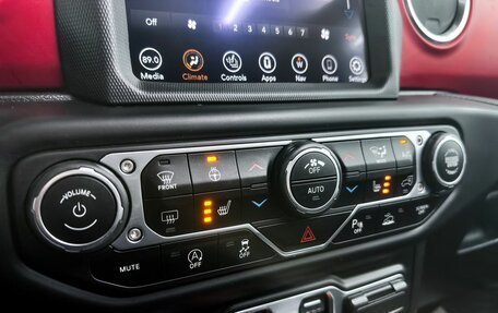 Jeep Gladiator, 2020 год, 5 700 000 рублей, 21 фотография