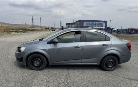 Chevrolet Aveo III, 2014 год, 500 000 рублей, 3 фотография