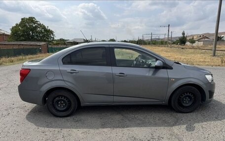 Chevrolet Aveo III, 2014 год, 500 000 рублей, 4 фотография
