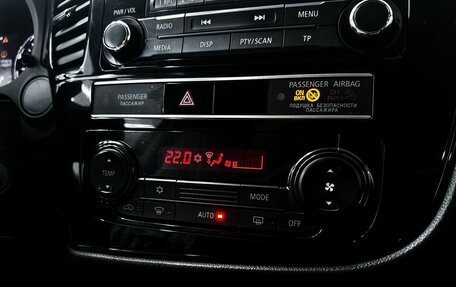 Mitsubishi Outlander III рестайлинг 3, 2018 год, 2 019 000 рублей, 14 фотография