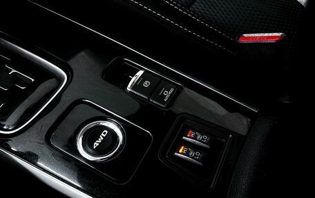 Mitsubishi Outlander III рестайлинг 3, 2018 год, 2 019 000 рублей, 17 фотография