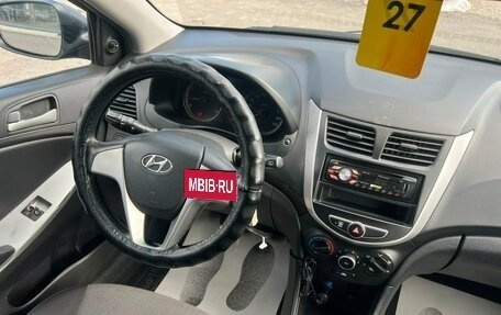 Hyundai Solaris II рестайлинг, 2012 год, 659 000 рублей, 15 фотография