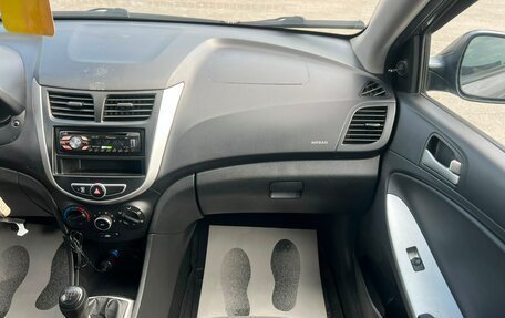 Hyundai Solaris II рестайлинг, 2012 год, 659 000 рублей, 18 фотография