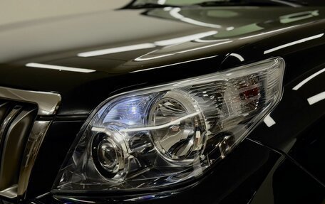 Toyota Land Cruiser Prado 150 рестайлинг 2, 2011 год, 2 700 000 рублей, 8 фотография