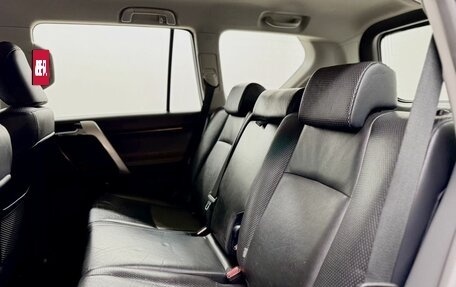 Toyota Land Cruiser Prado 150 рестайлинг 2, 2011 год, 2 700 000 рублей, 13 фотография