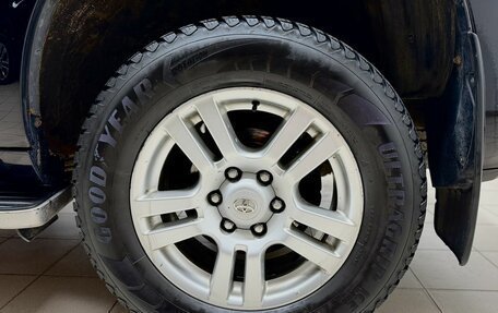 Toyota Land Cruiser Prado 150 рестайлинг 2, 2011 год, 2 700 000 рублей, 20 фотография