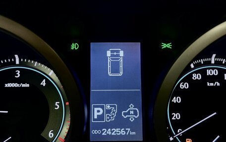 Toyota Land Cruiser Prado 150 рестайлинг 2, 2011 год, 2 700 000 рублей, 19 фотография