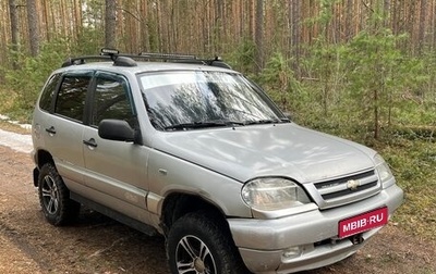 Chevrolet Niva I рестайлинг, 2004 год, 250 000 рублей, 1 фотография