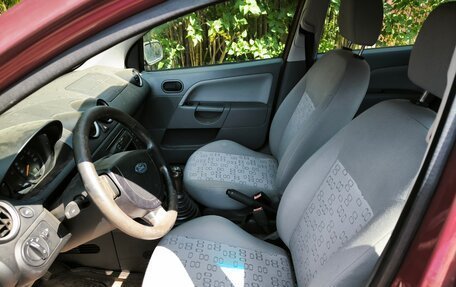 Ford Fiesta, 2003 год, 180 000 рублей, 5 фотография